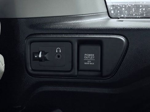 Used 2024 Honda Odyssey Elite image 26