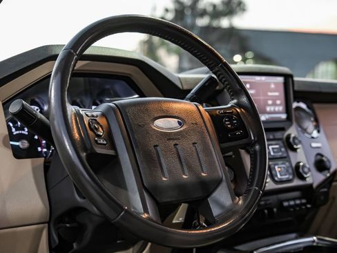 Used 2013 Ford F350 Lariat w/ Lariat Ultimate Pkg image 14