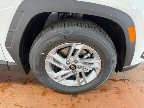 New 2026 Hyundai Tucson SE FWD image 8