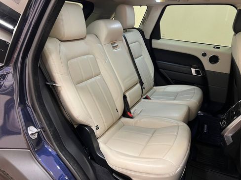 Used 2019 Land Rover Range Rover Sport HSE image 35