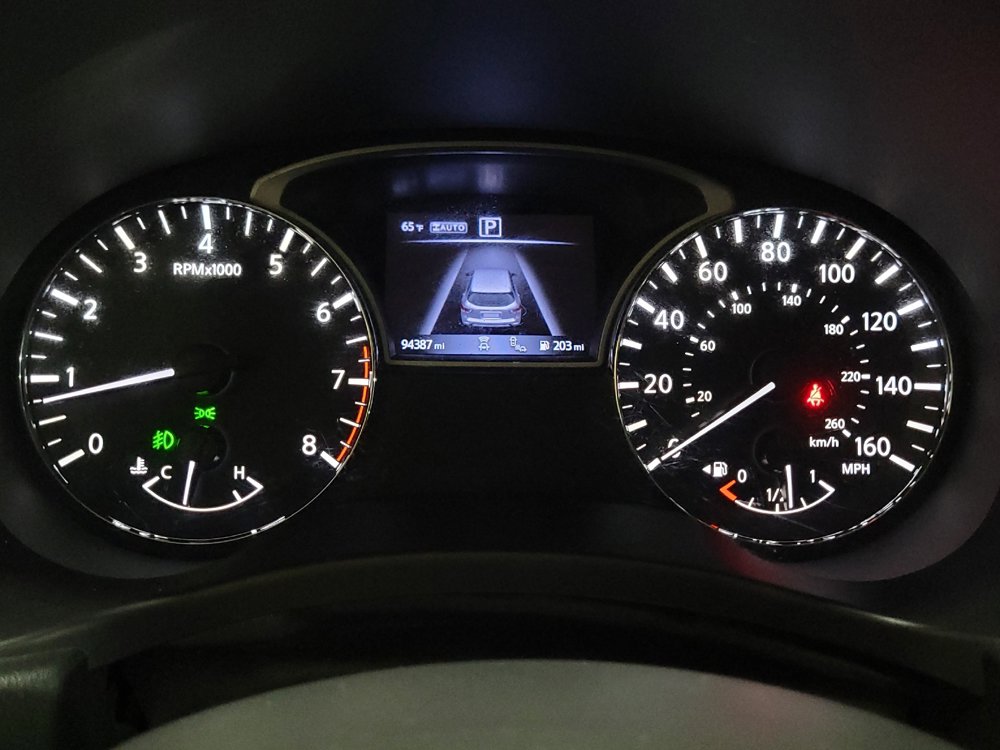Used 2018 Nissan Pathfinder Platinum AWD/4WD image 23