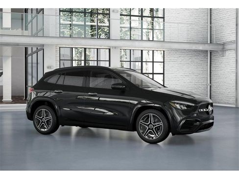New 2026 Mercedes-Benz GLA 250 4MATIC image 13
