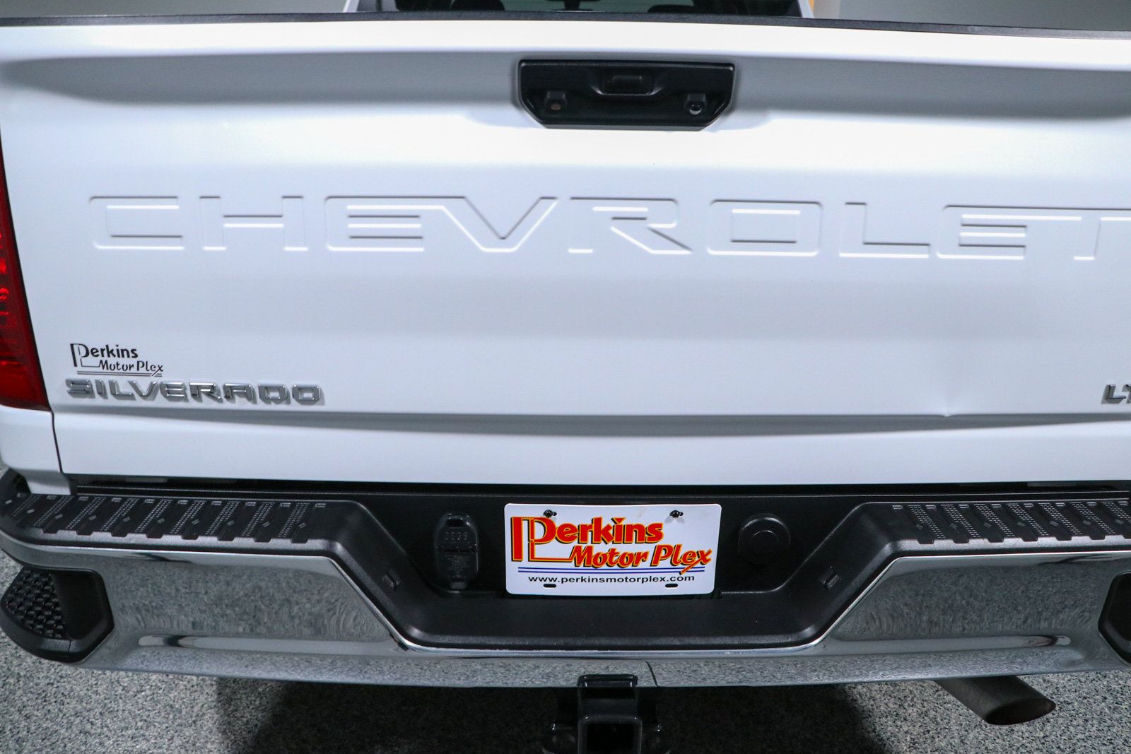 Used 2023 Chevrolet Silverado 2500 LT w/ Convenience Package AWD/4WD image 8