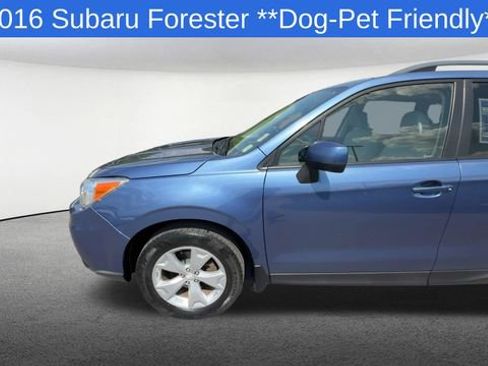 Used 2016 Subaru Forester 2.5i Premium AWD/4WD image 4