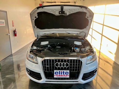 Used 2017 Audi Q5 2.0T Premium Plus w/ Technology Package image 7