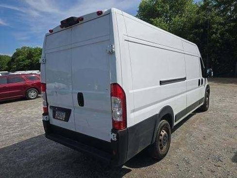 Used 2023 RAM ProMaster 3500 FWD image 3