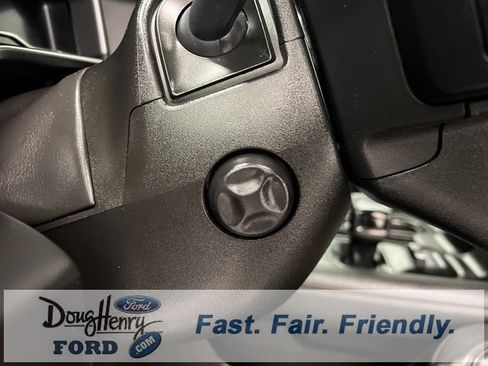 Used 2023 GMC Sierra 1500 AT4 w/ Technology Package image 27