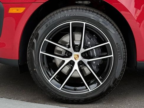 New 2026 Porsche Macan image 11