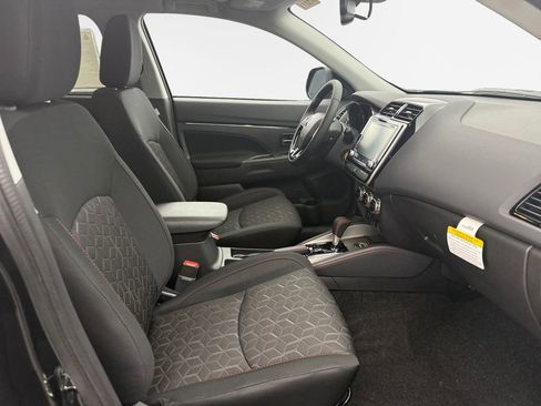 New 2026 Mitsubishi Outlander Sport LE AWD/4WD image 24