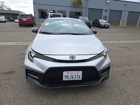 Used 2022 Toyota Corolla SE image 3
