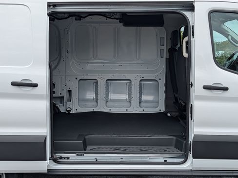 New 2026 Ford Transit 150 Low Roof RWD image 15