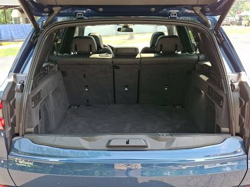 Used 2023 BMW X5 xDrive40i w/ Executive Package AWD/4WD image 29
