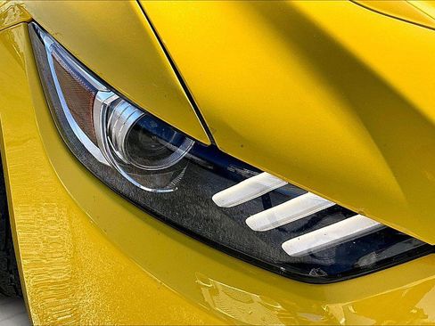 Used 2017 Ford Mustang GT Premium w/ Black Accent Package image 29