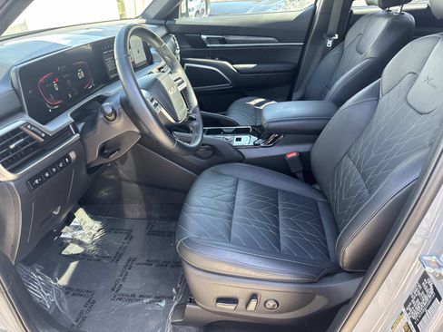 Used 2025 Kia Telluride EX X-Line AWD/4WD image 15