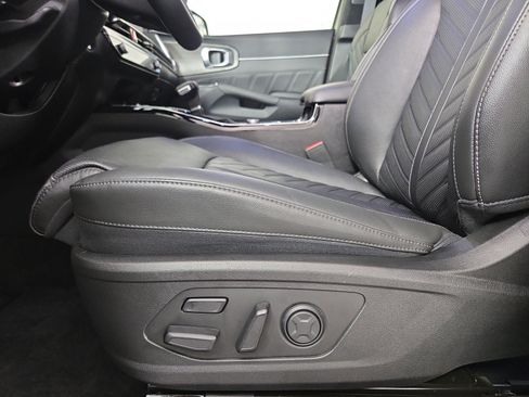 Used 2024 Kia Sorento SX Prestige image 33