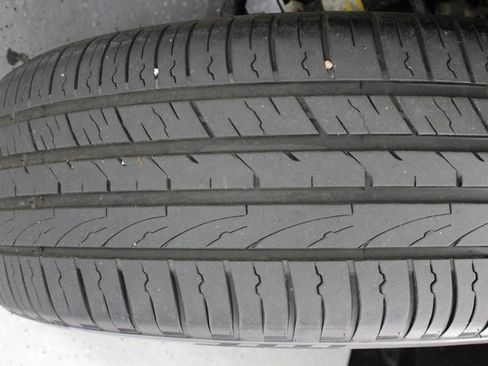 Used 2020 Chevrolet Silverado 1500 Custom w/ Custom Value Package image 76