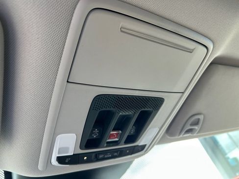 New 2026 Honda Pilot Elite image 21