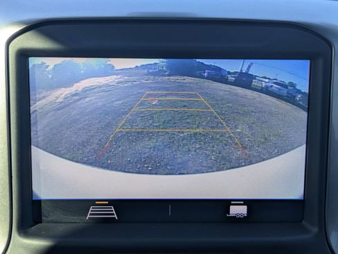 Used 2022 Chevrolet Silverado 1500 LT image 21