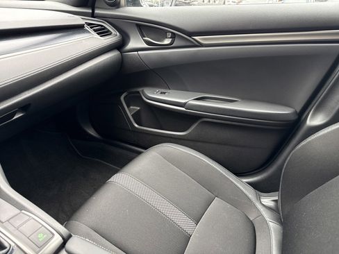 Used 2020 Honda Civic Sport image 23