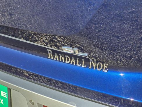 Used 2022 Nissan Pathfinder SL image 9