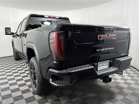 New 2026 GMC Sierra 2500 AT4 w/ AT4 Premium Plus Package AWD/4WD image 4