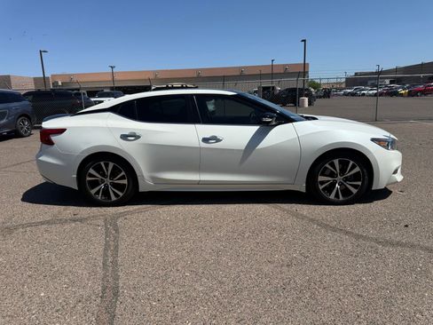 Used 2018 Nissan Maxima Platinum FWD image 4
