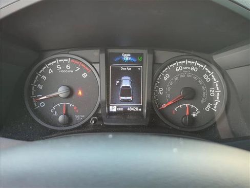 Certified 2023 Toyota Tacoma SR AWD/4WD image 16