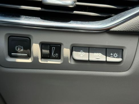 Certified 2023 Cadillac XT4 Premium Luxury w/ Technology Package FWD image 25