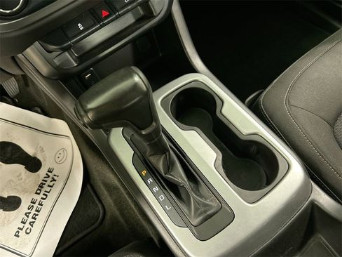 Used 2018 Chevrolet Colorado LT w/ LT Convenience Package image 17