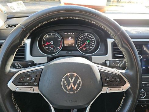 Used 2021 Volkswagen Atlas SE image 22
