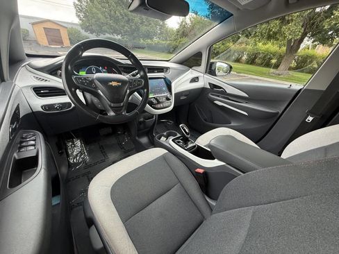 Used 2021 Chevrolet Bolt LT FWD image 9