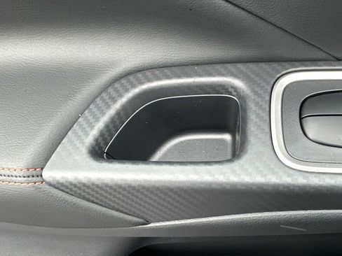 New 2025 Nissan Versa SR w/ Trunk Package image 22