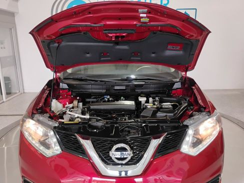 Used 2015 Nissan Rogue S FWD image 28