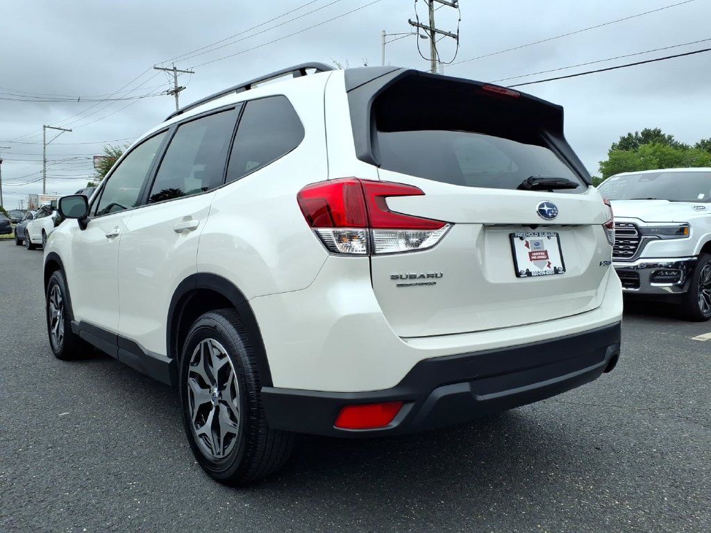 Certified 2024 Subaru Forester Premium AWD/4WD image 24
