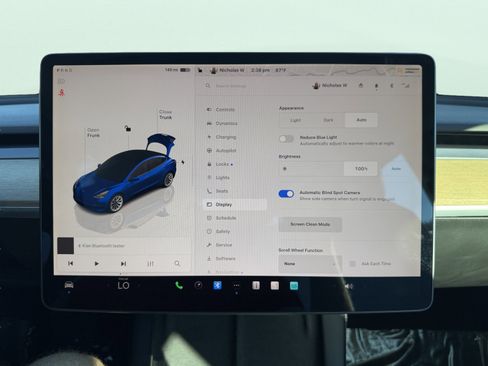 Used 2022 Tesla Model 3 Standard Range image 62