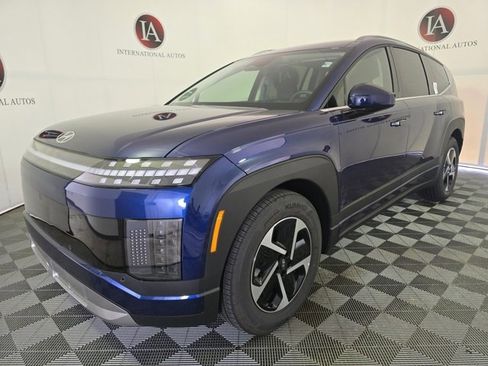 New 2026 Hyundai Ioniq 9 SE image 2
