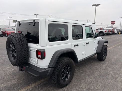 Used 2024 Jeep Wrangler Unlimited image 6