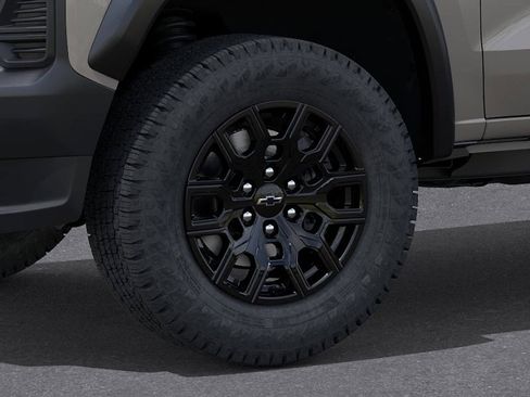 New 2026 Chevrolet Colorado Trail Boss AWD/4WD image 9