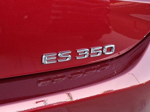 New 2025 Lexus ES 350 Premium image 19