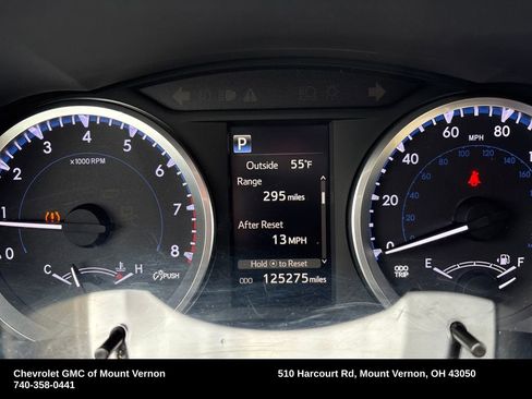 Used 2017 Toyota Highlander LE image 21