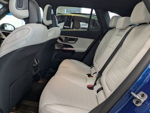 New 2026 Mercedes-Benz GLC 300 4MATIC image 12