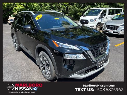 Certified 2021 Nissan Rogue SV w/ Premium Package AWD/4WD image 1