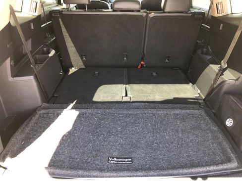 Used 2018 Volkswagen Atlas SEL image 34