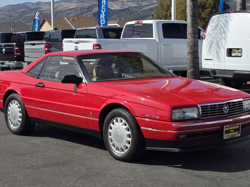 Used 1993 Cadillac Allante image 4