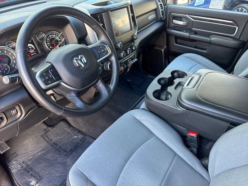 Used 2024 RAM 2500 Big Horn w/ Bed Utility Group image 10