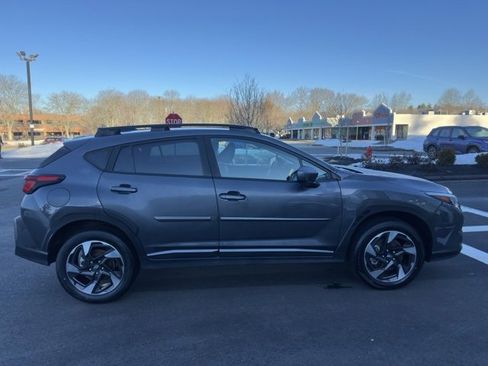 Used 2025 Subaru Crosstrek 2.5i Limited image 4