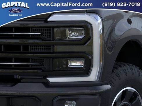 New 2026 Ford F250 Platinum AWD/4WD image 18