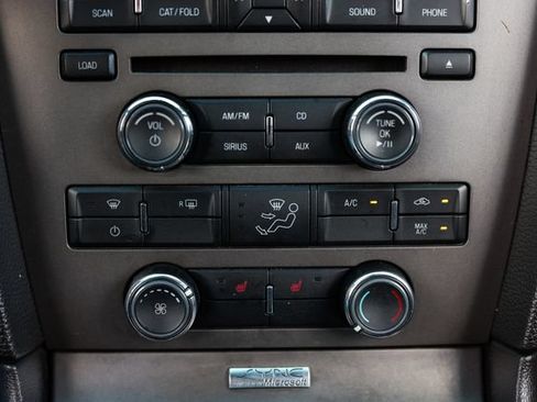 Used 2010 Ford Mustang GT Premium RWD image 35