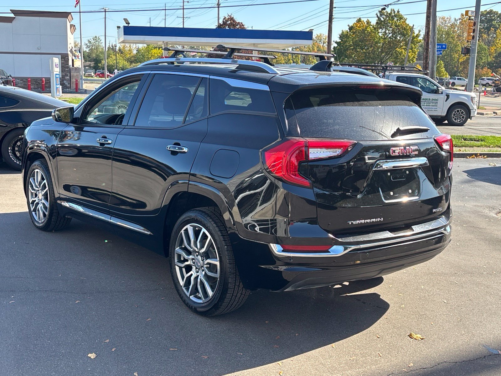 Used 2022 GMC Terrain Denali AWD/4WD image 4