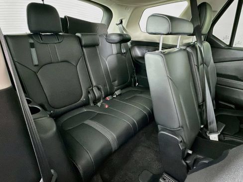 Used 2024 Honda Pilot EX-L image 25
